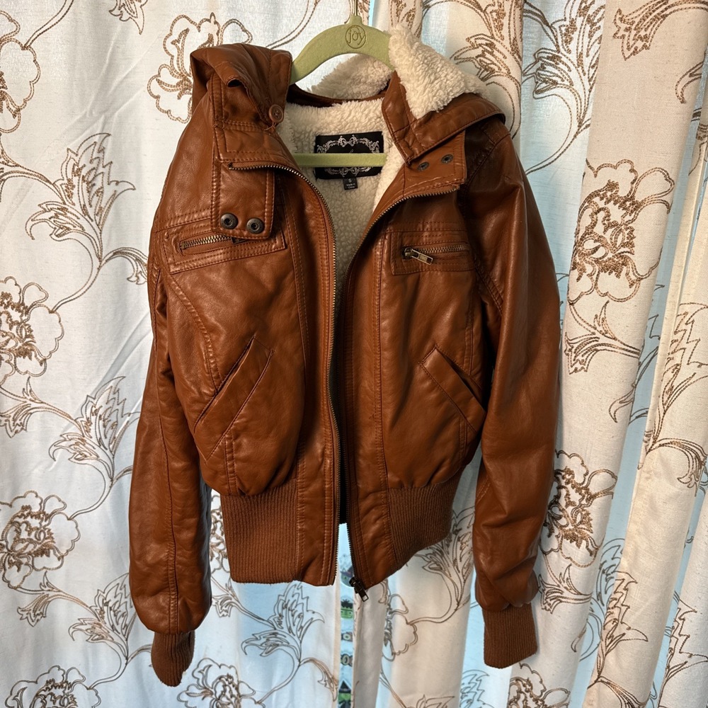 Women's Soft Detachable Hooded Bomber Jacket Ambiance Small Pre-Owned